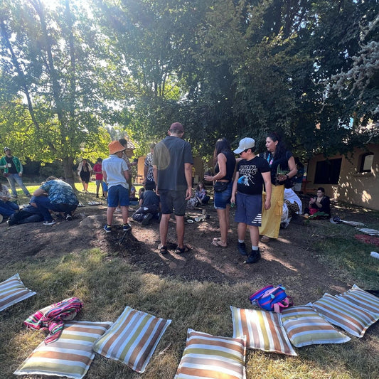 Un Encuentro de Conexión, Música y Comunidad en Alma y Mente