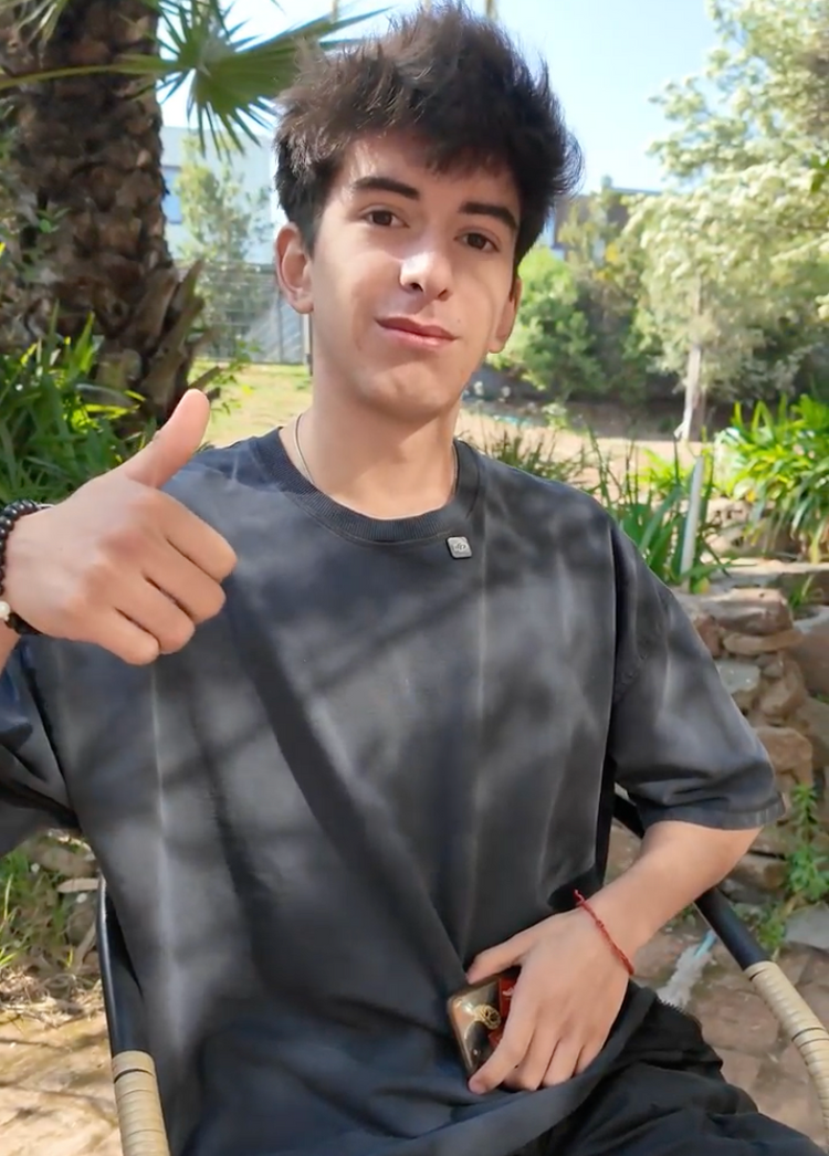 Cargar video: 